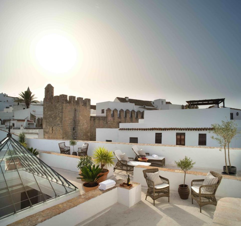 Hotel Plaza 18 - Grupo Califa Vejer de la Frontera Εξωτερικό φωτογραφία