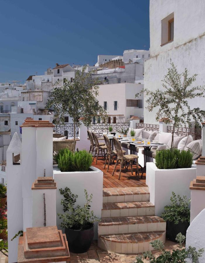 Hotel Plaza 18 - Grupo Califa Vejer de la Frontera Εξωτερικό φωτογραφία