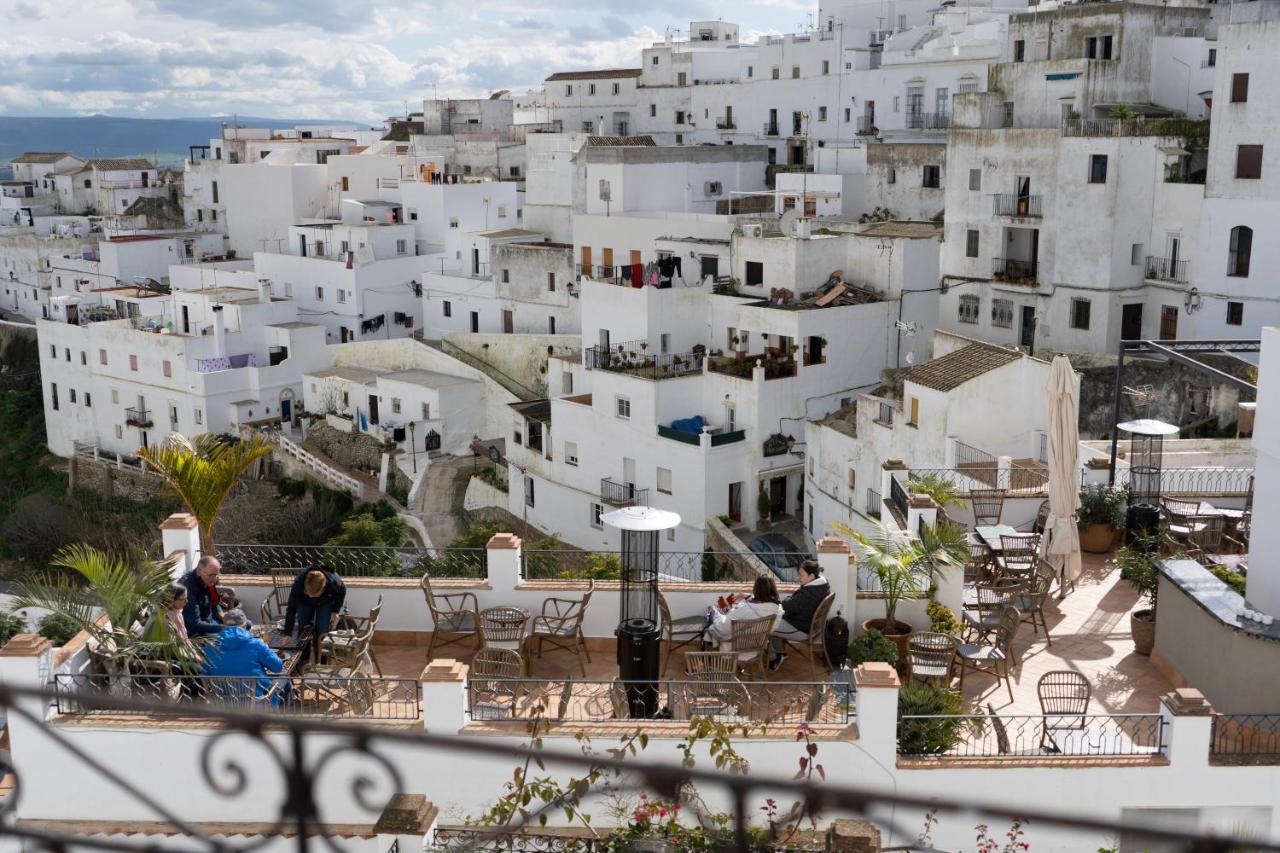 Hotel Plaza 18 - Grupo Califa Vejer de la Frontera Εξωτερικό φωτογραφία